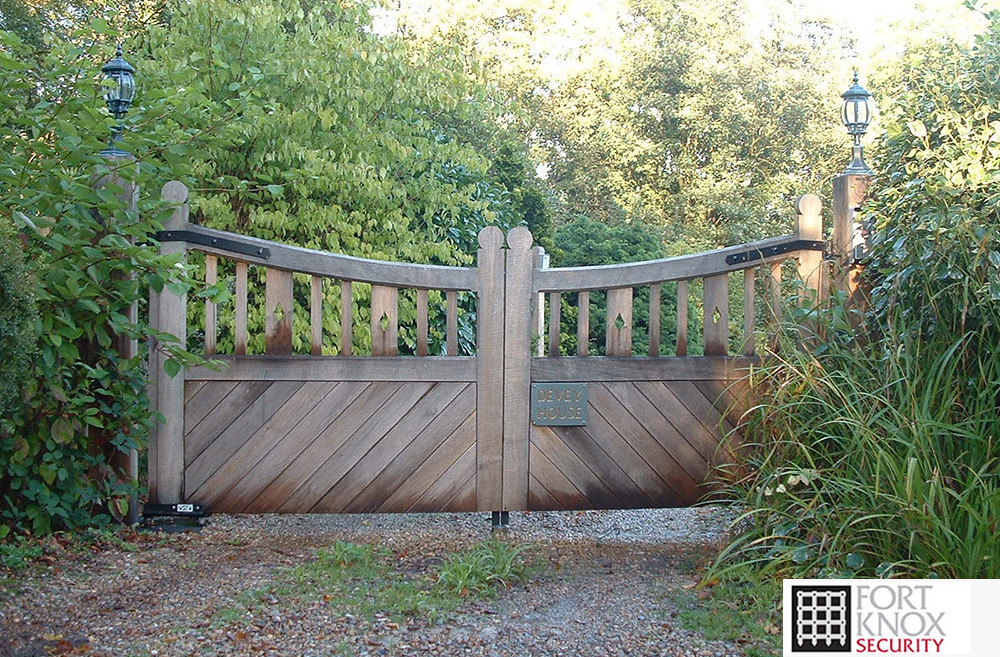 wooden gate that curves down